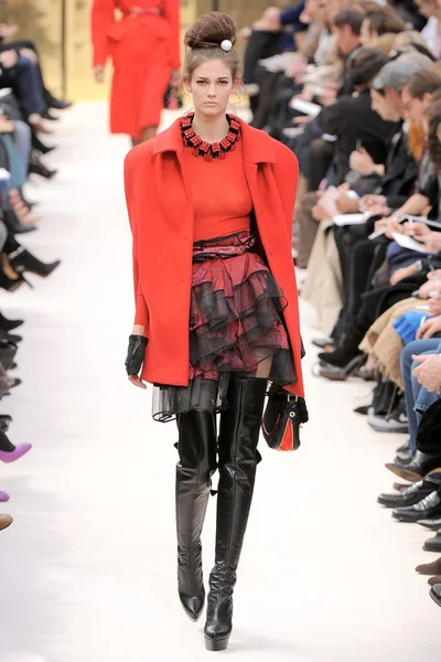 Look 37